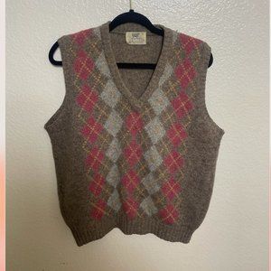 Vintage Argyle V-Neck Sweater Vest - Brown with Pink & Gray
